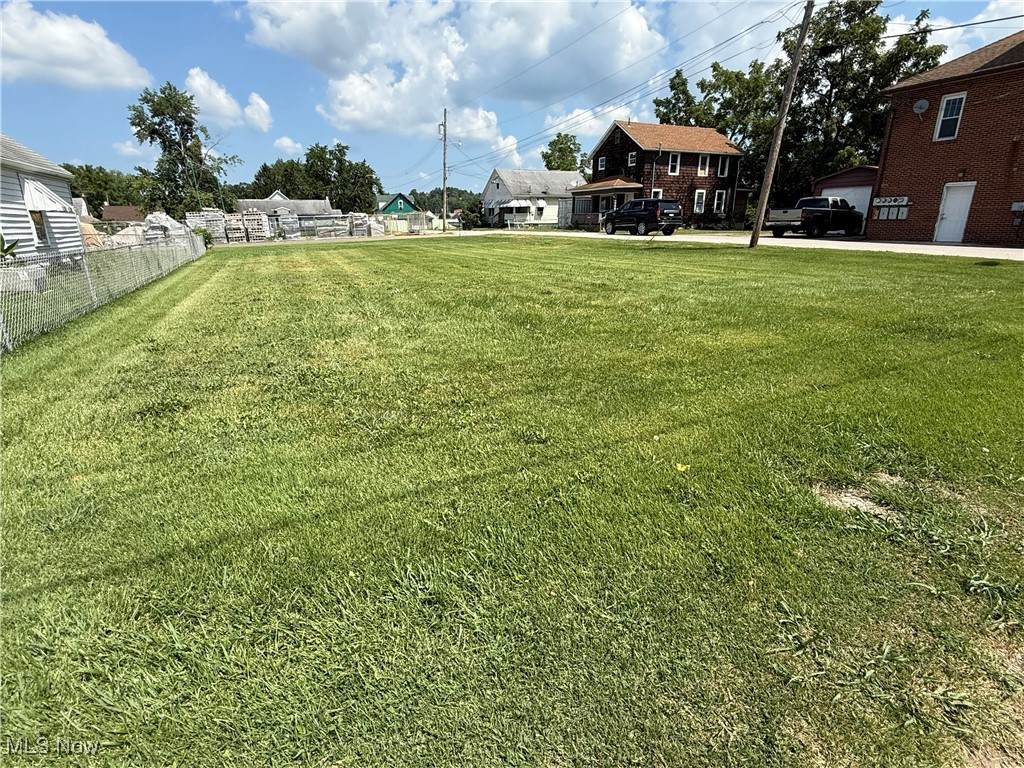 1819 7th Street - Photo 1