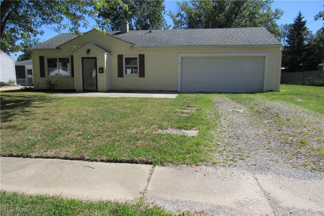 950 Union Avenue - Photo 1