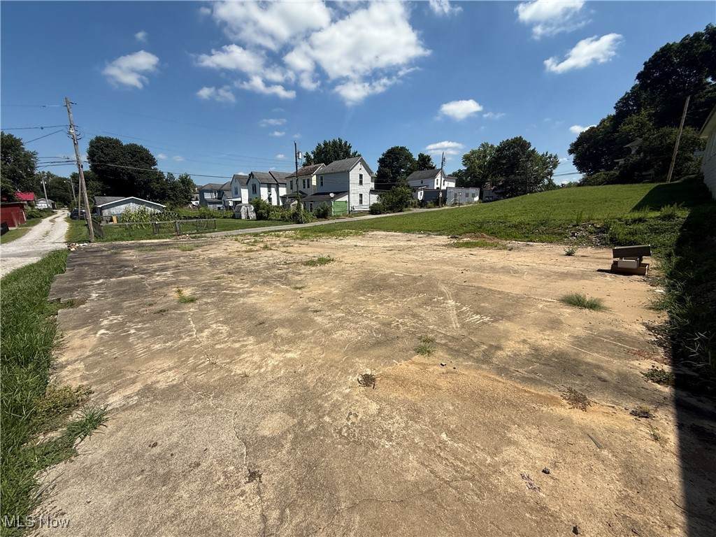 620 14th Street - Photo 1