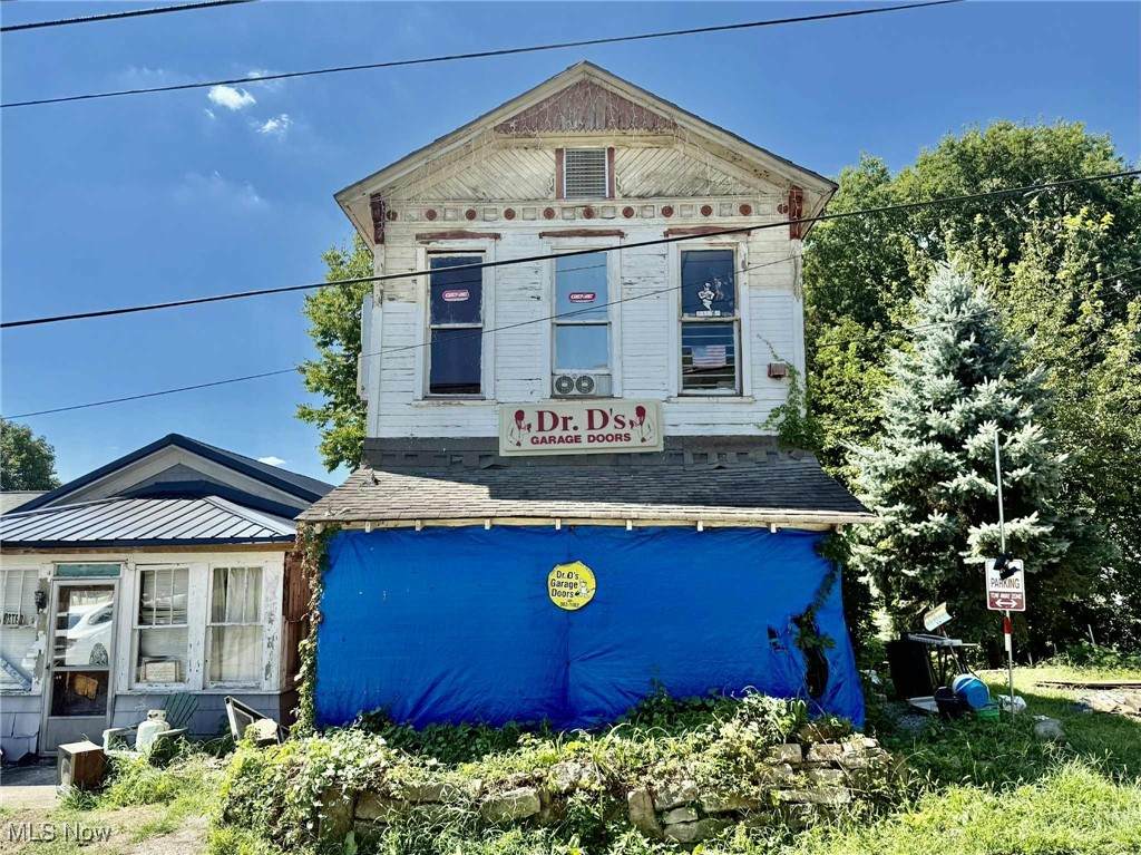 807 Rigby Street - Photo 1