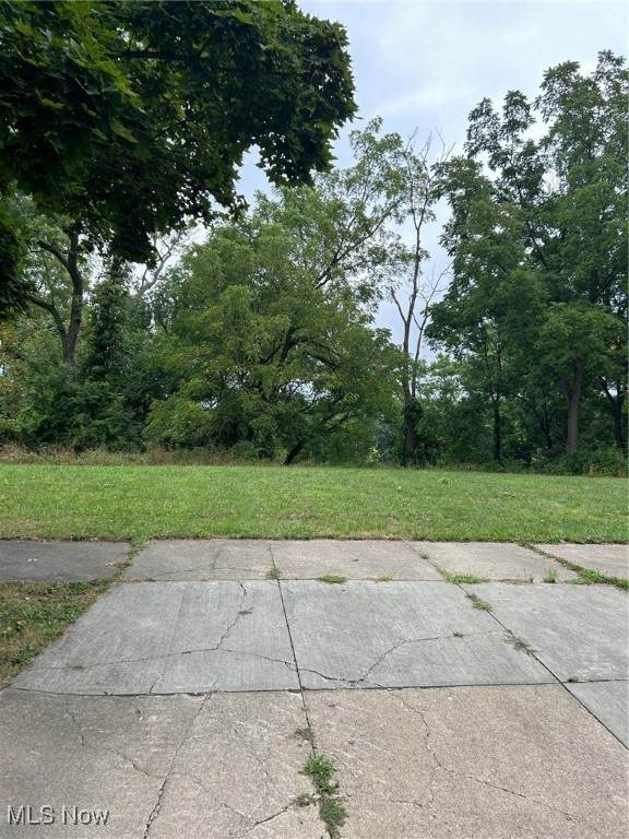 233 Arch Street - Photo 1