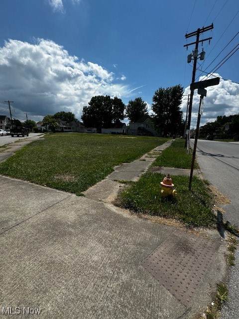 660 Liberty Street - Photo 1