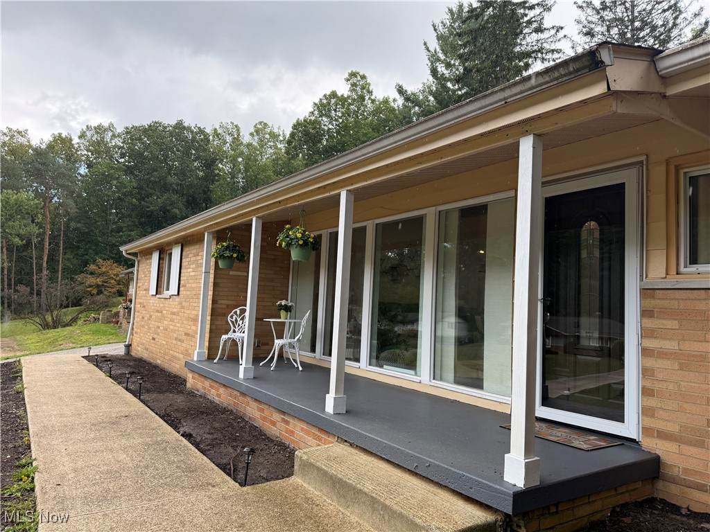 11004 Greenhaven Parkway - Photo 1