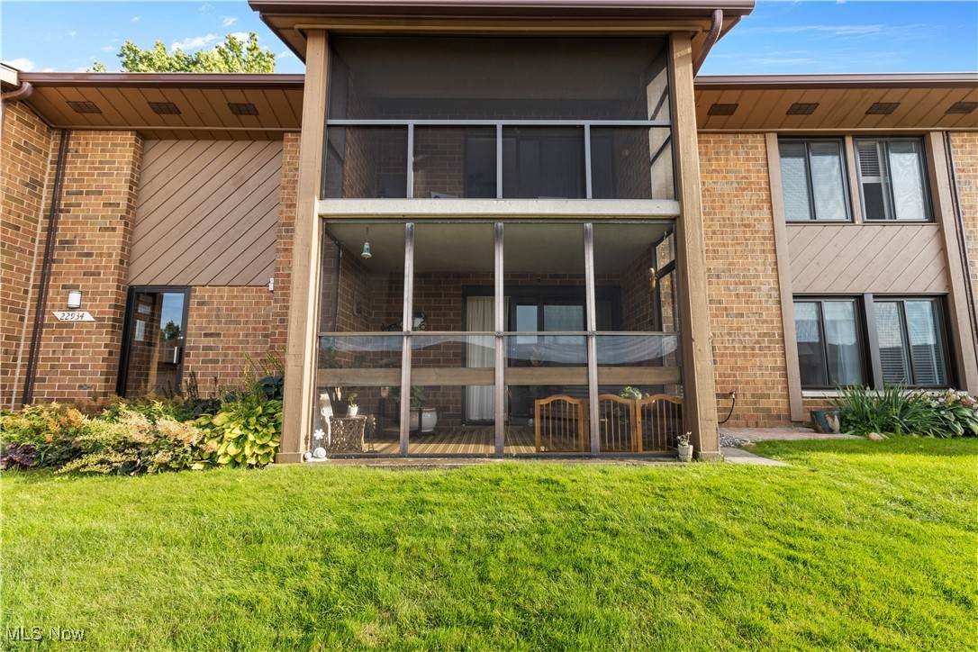 22934 Mastick Road - Photo 1