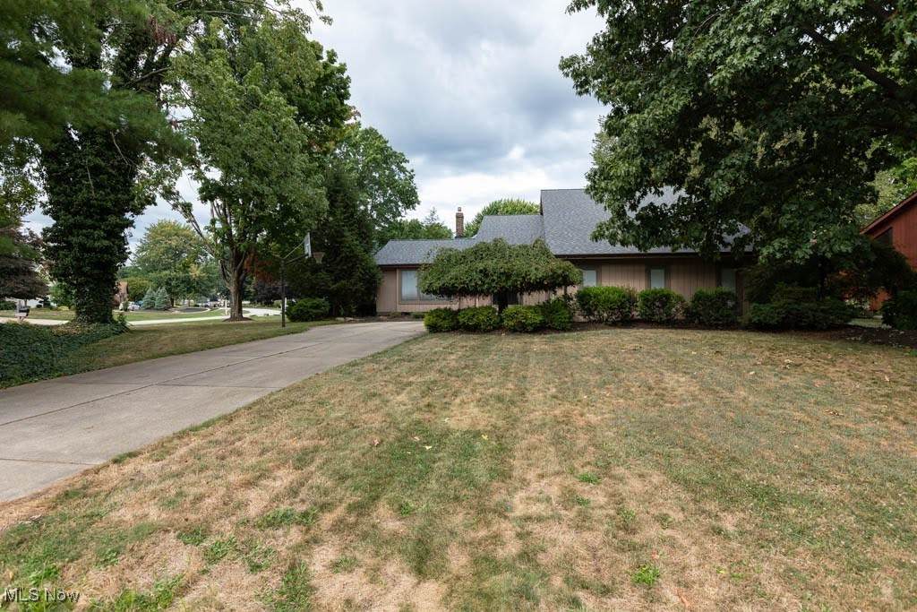 2051 Kingsborough Drive - Photo 1