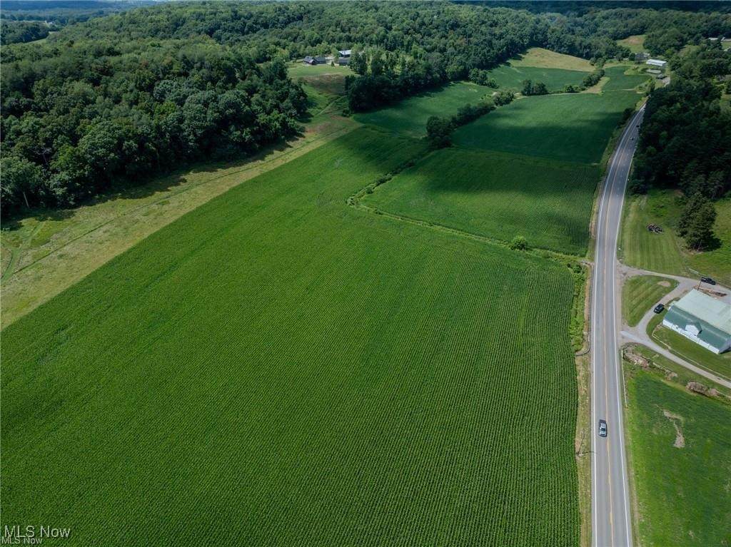  Erie Avenue - Photo 1