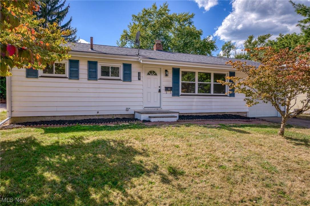 327 Fairlawn Avenue - Photo 1