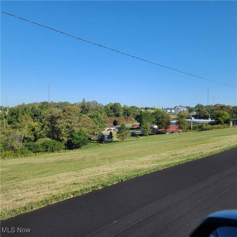 273 Old Steubenville Pike - Photo 1