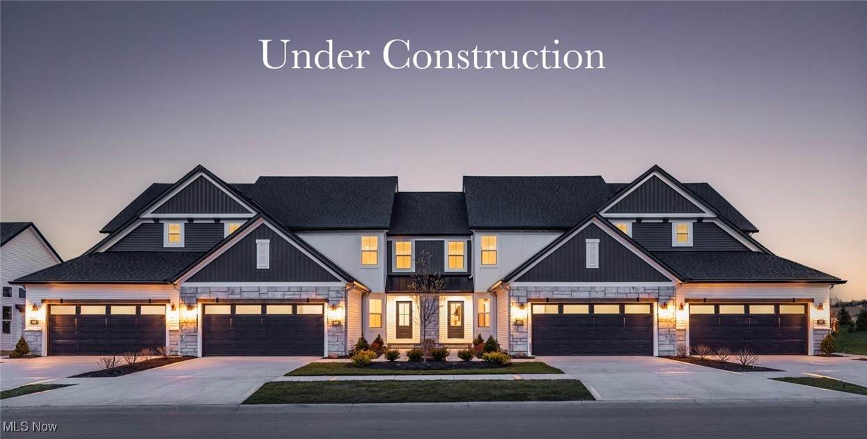 421 Bordeaux Boulevard - Photo 1