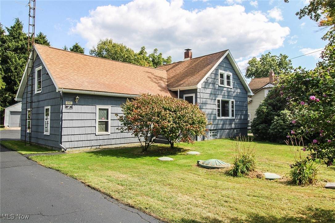 590 Ruth Avenue - Photo 1