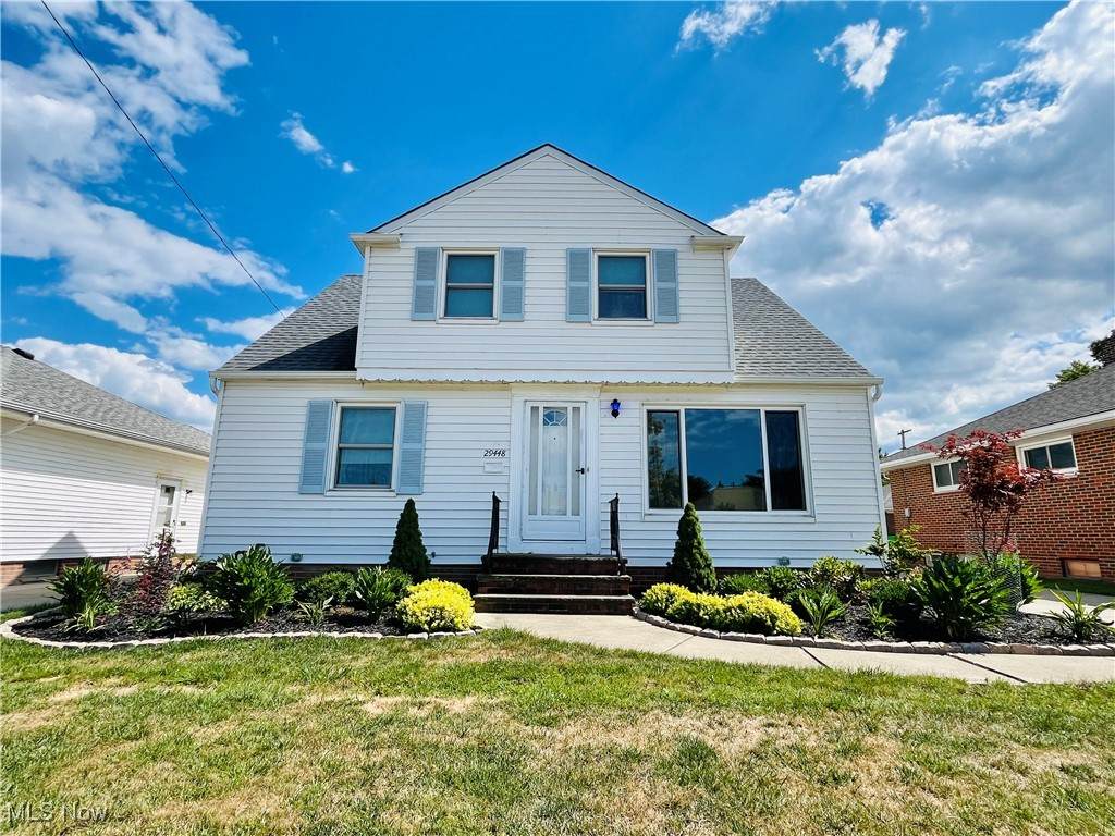 29448 Vinewood Drive - Photo 1