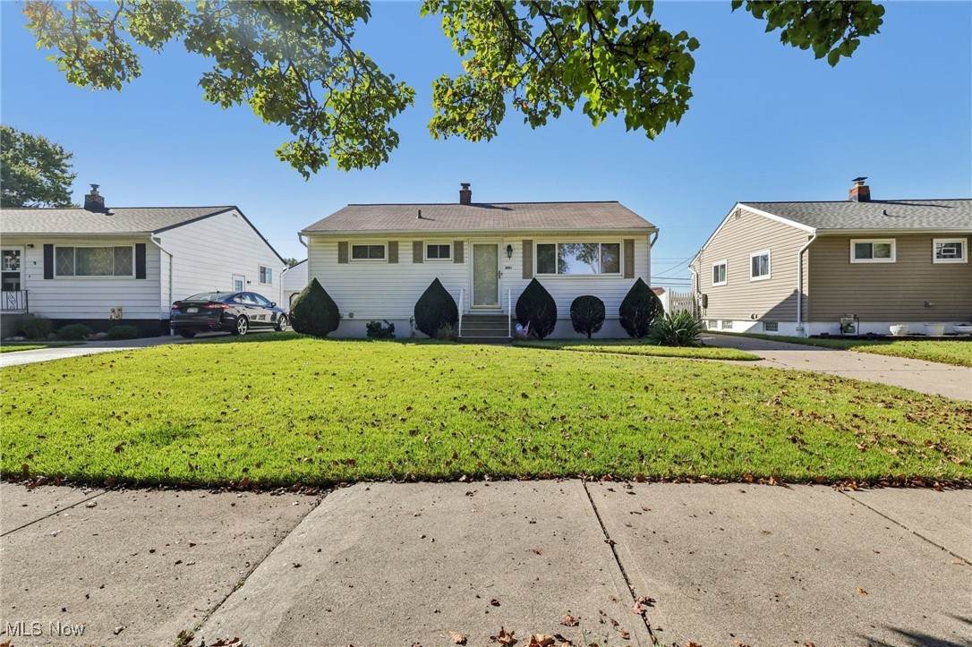 16051 Holland Road - Photo 1