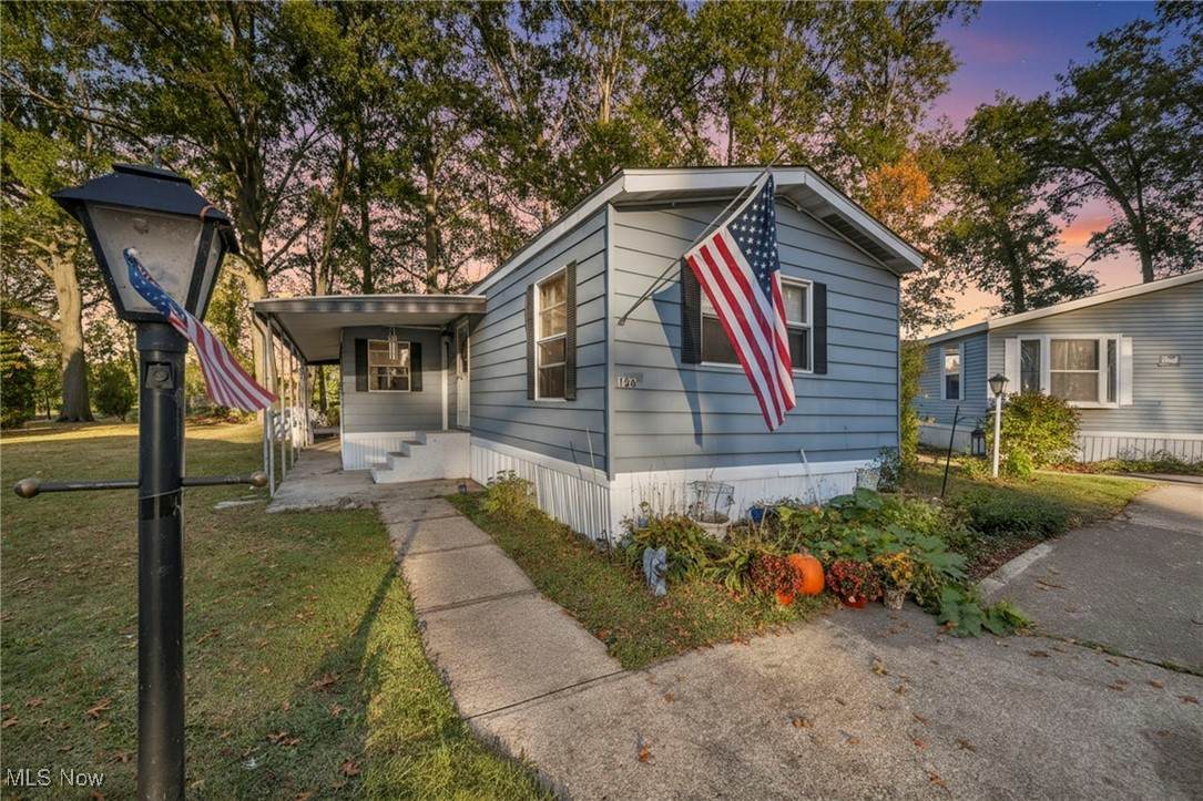 35157 Center Ridge Road - Photo 1