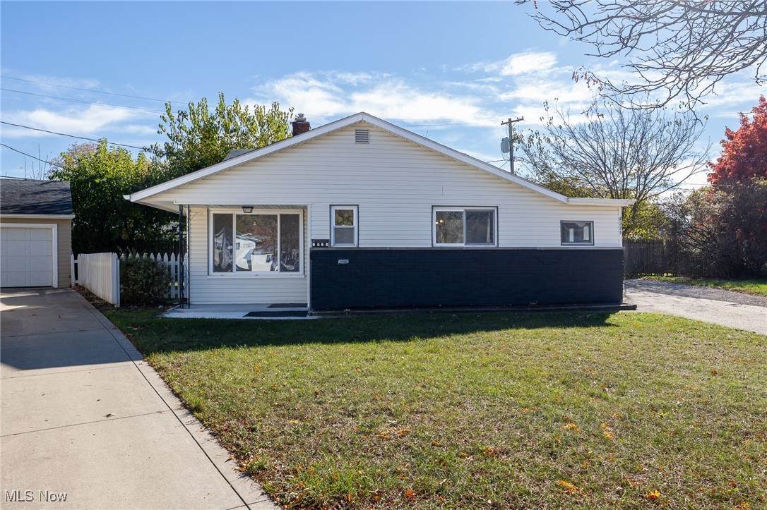 4321 181st Street - Photo 1