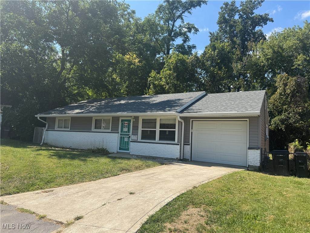 5723 Nahant Avenue - Photo 1
