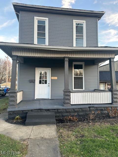 1264 Linden Avenue - Photo 1