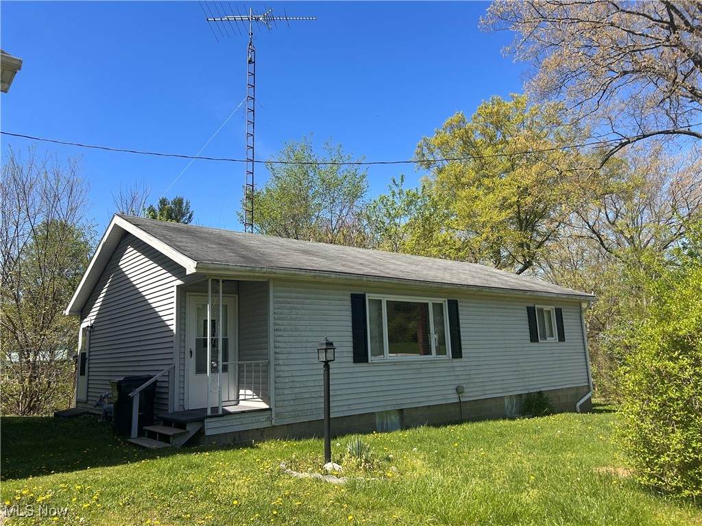 28838 Norris Road - Photo 1