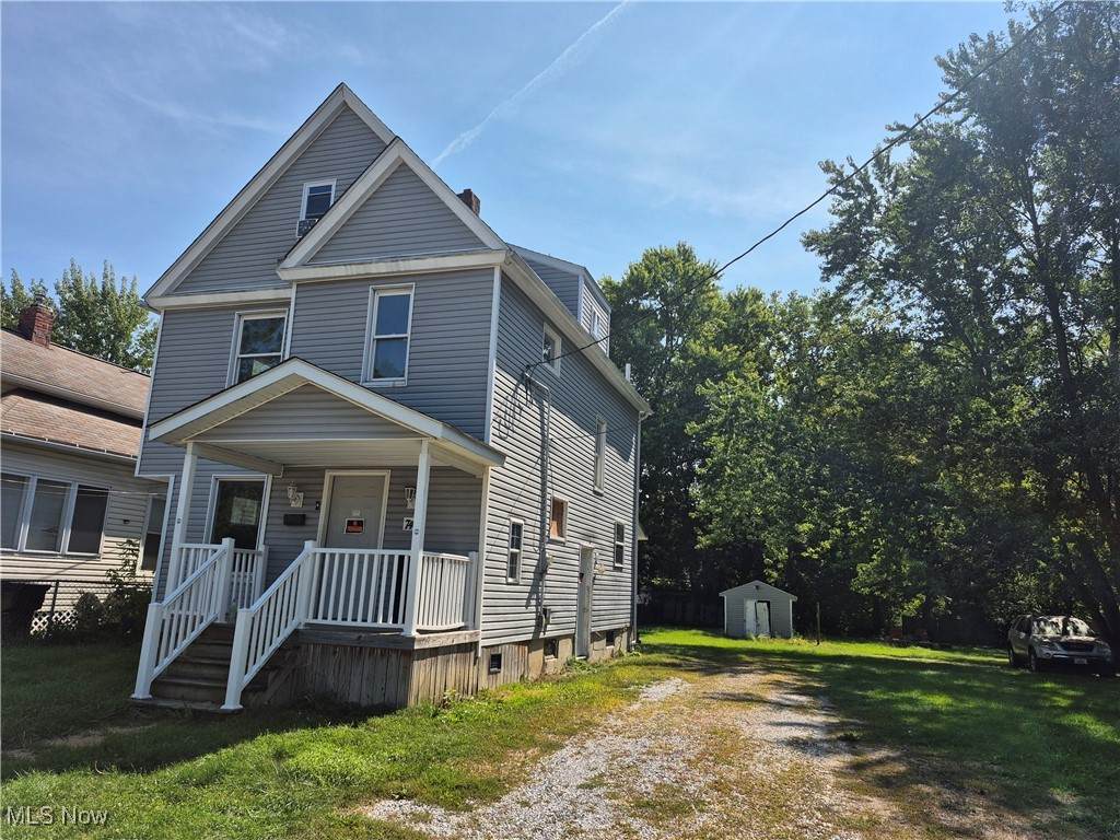 747 River Road - Photo 1