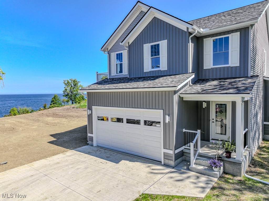 1006 Robinhood Avenue - Photo 1