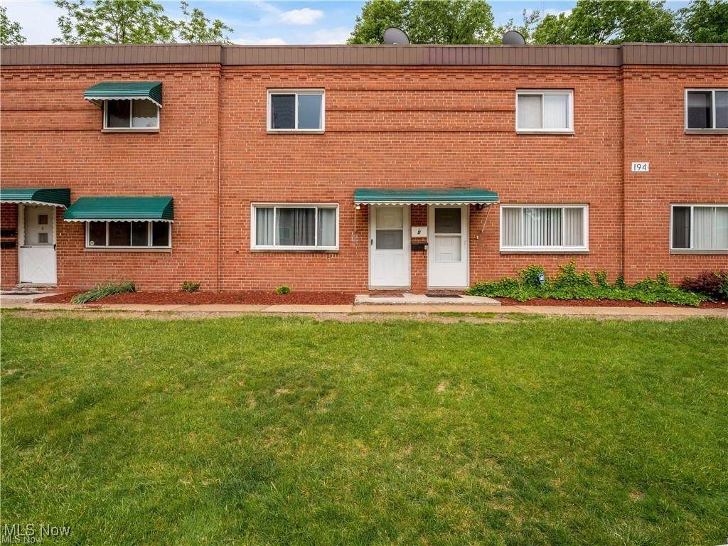 194 Dalepark Drive - Photo 1