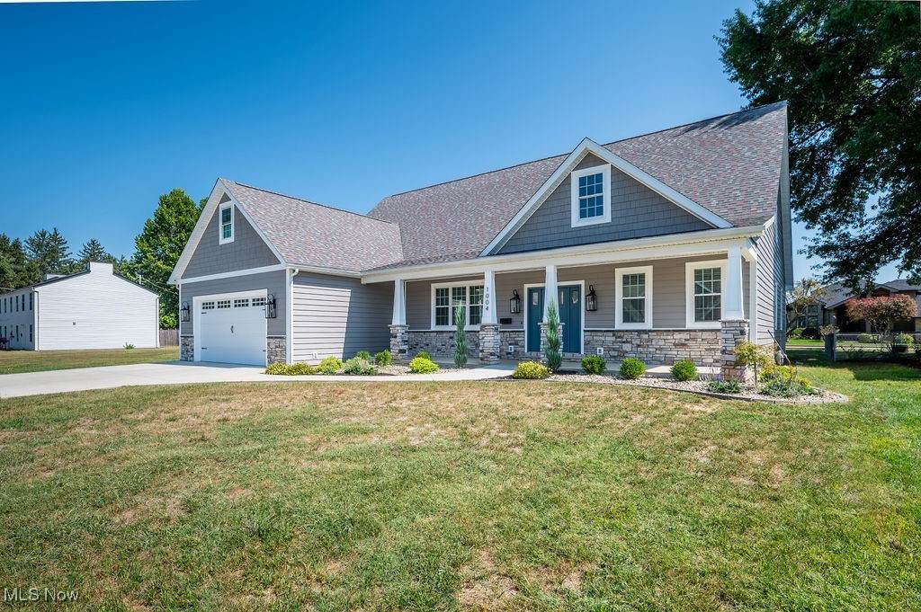 1004 Florence Street - Photo 1