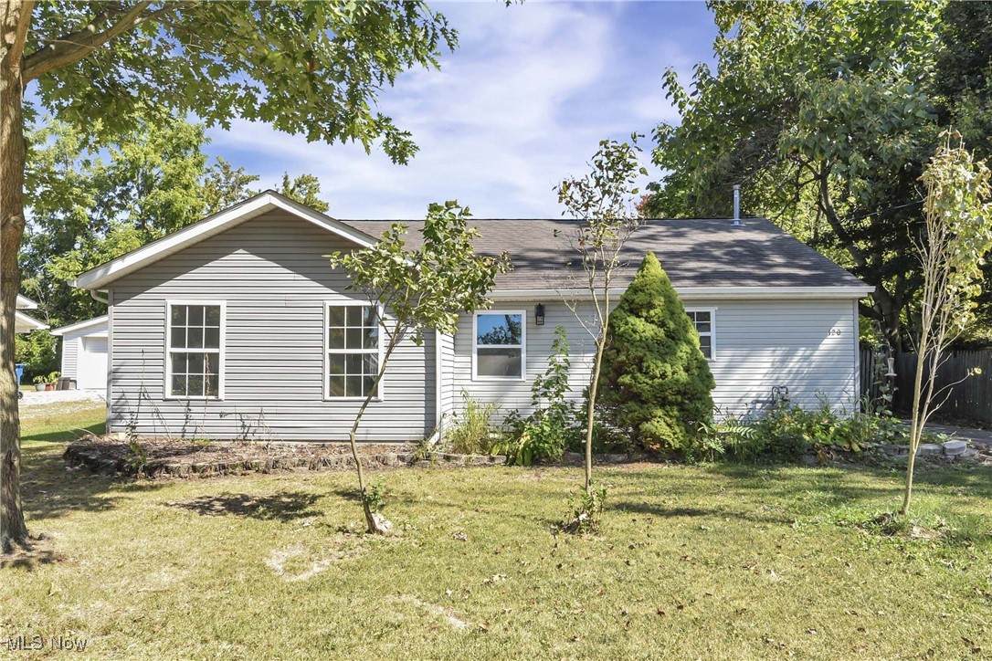 120 Hale Street - Photo 1