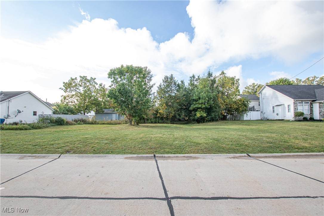 V/L Aspen Street - Photo 1