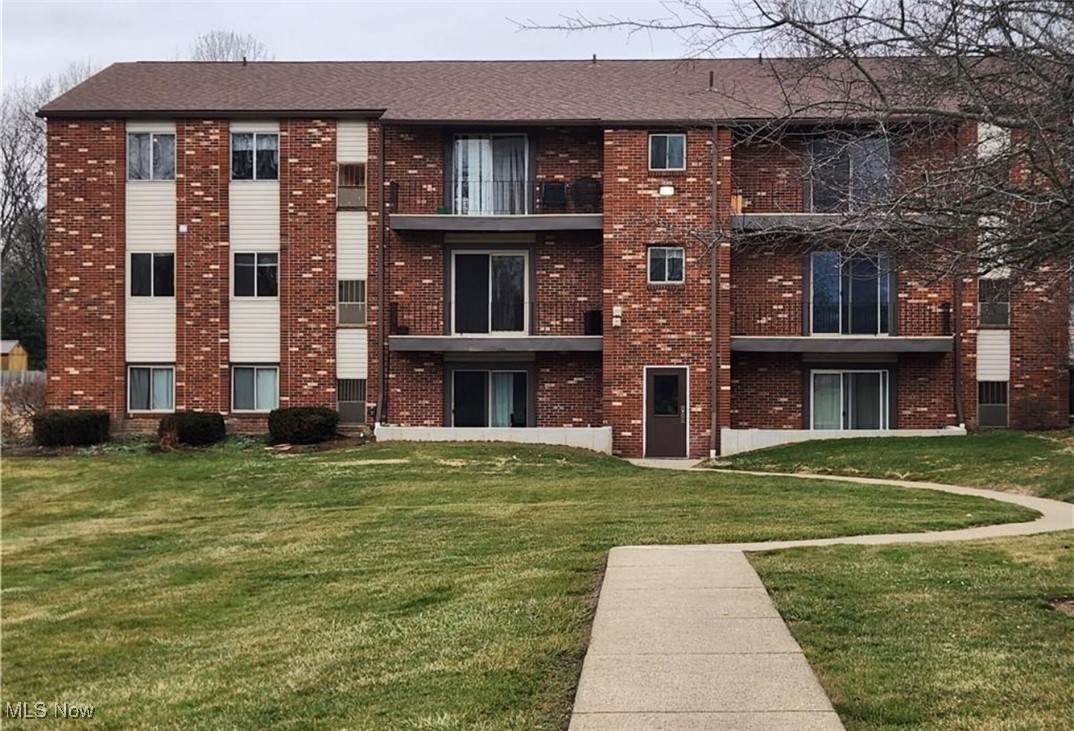 5240 Emil Avenue - Photo 1