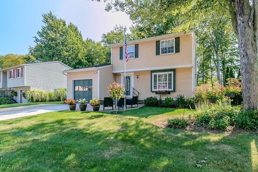 550 Trailwood Drive - Photo 1