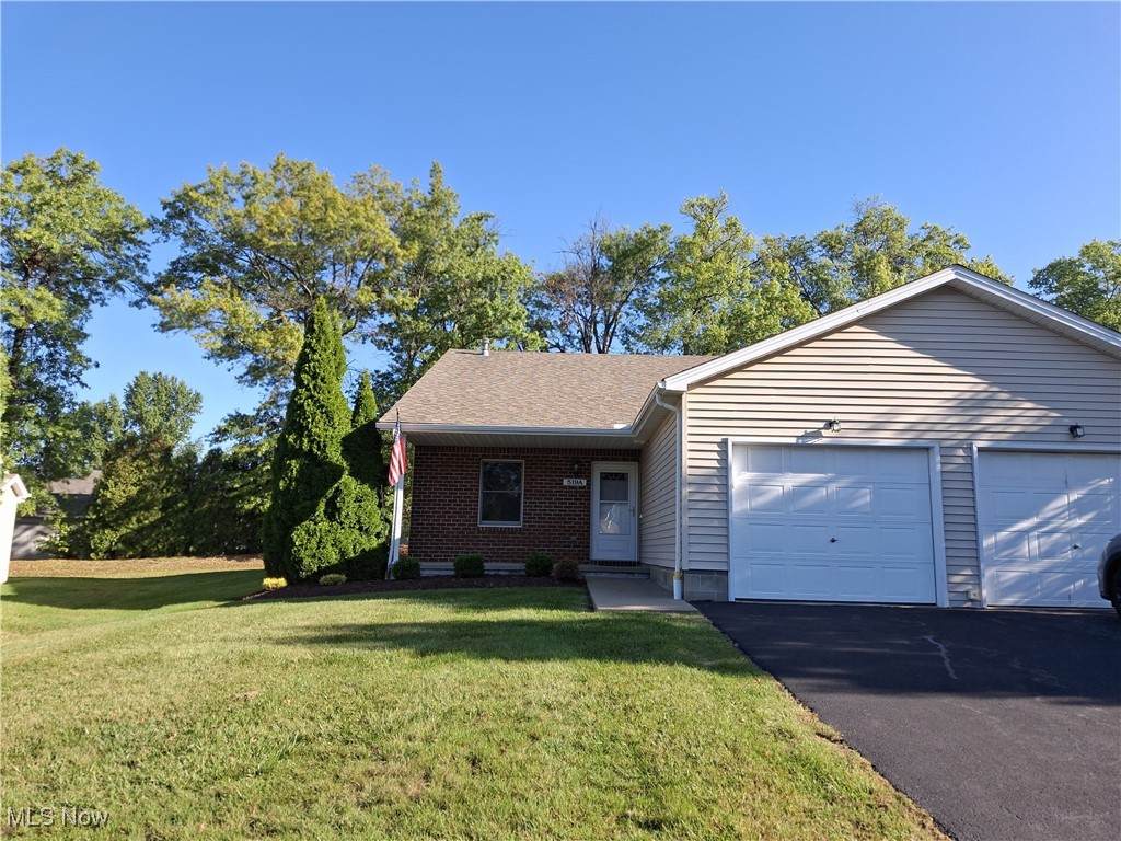 519 Wilcox - Photo 1