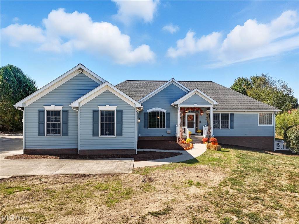 3094 Briarwood Drive - Photo 1