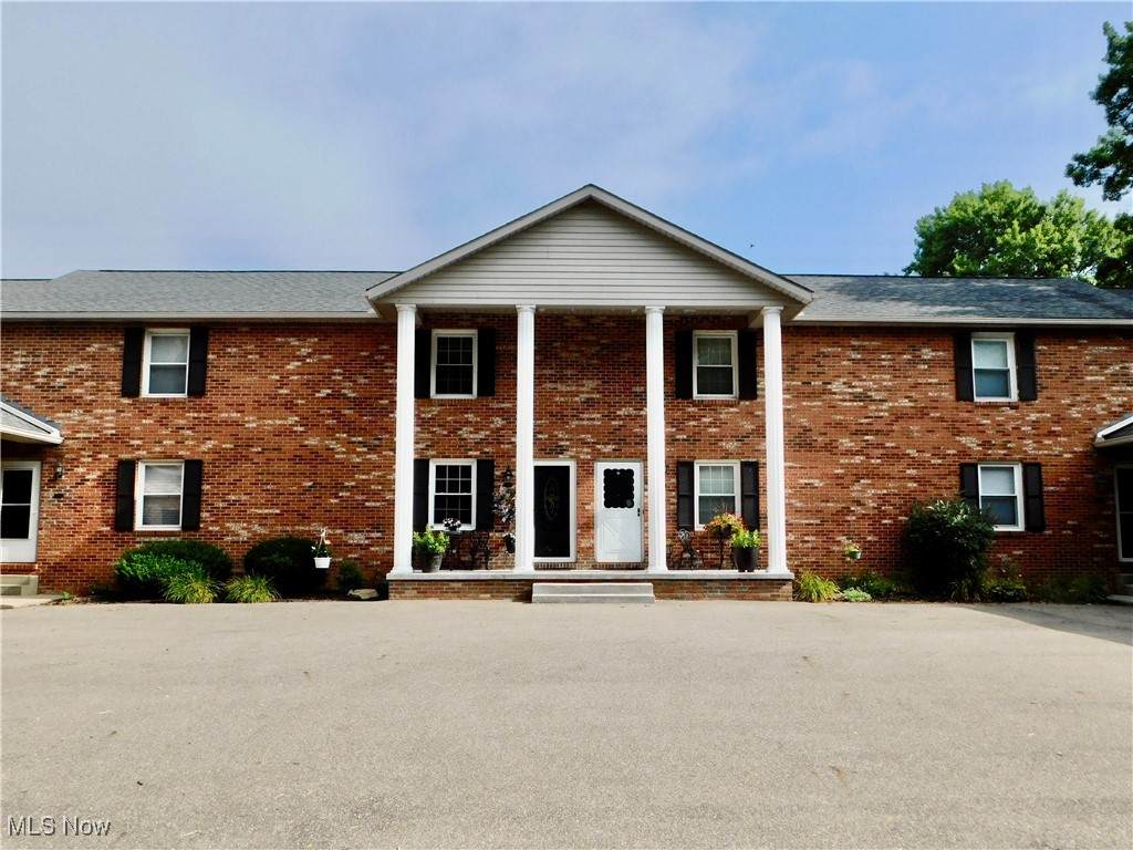 1246 Maple Street - Photo 1