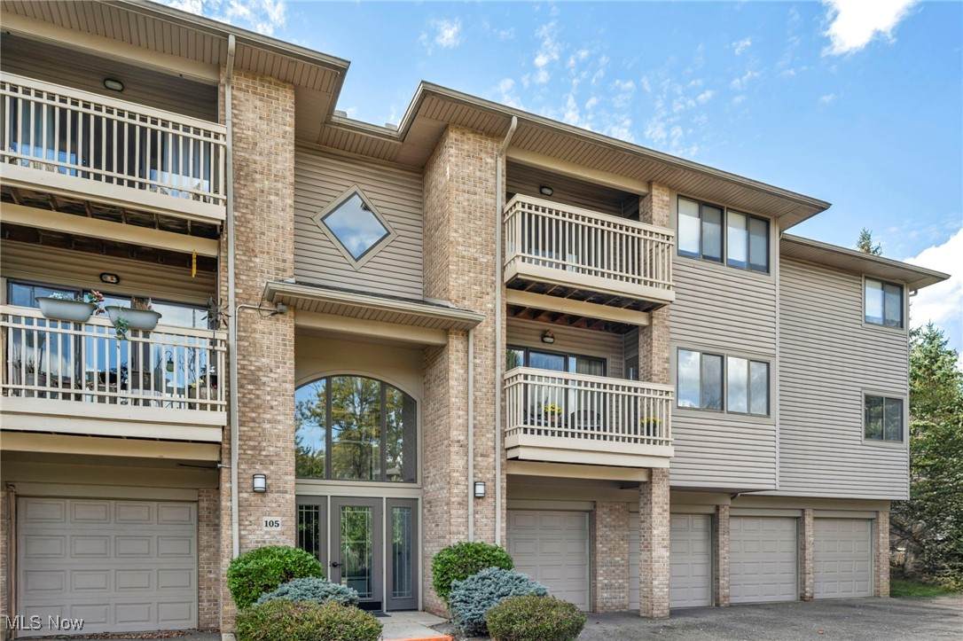 3800 Rosemont Boulevard - Photo 1