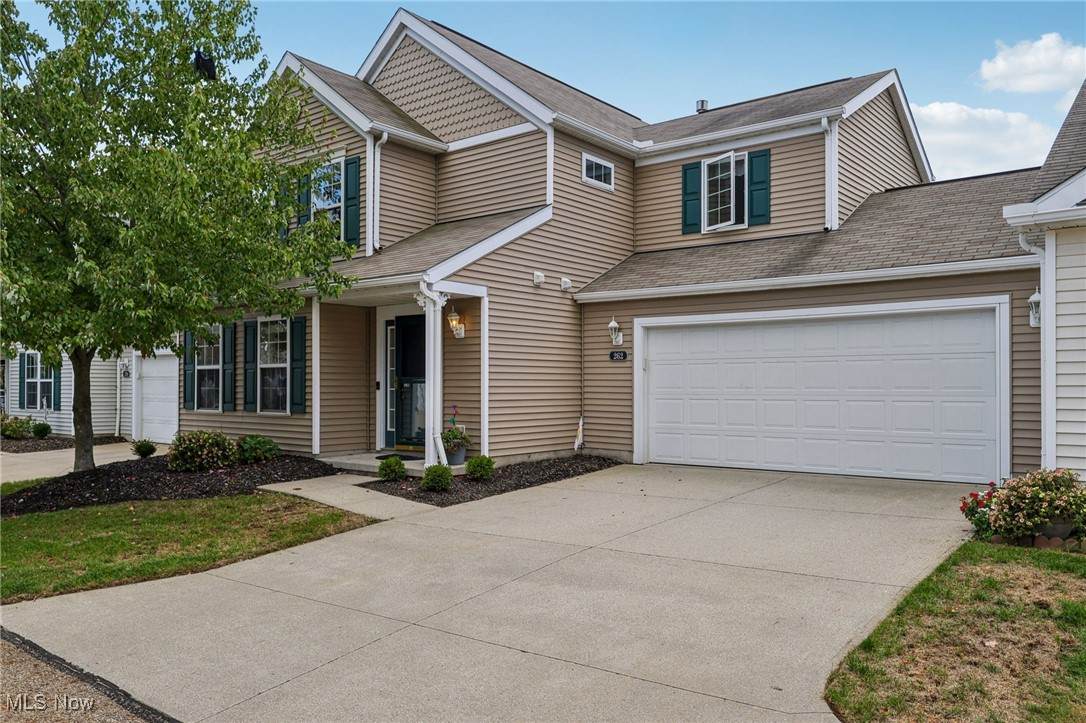 262 Teal Circle - Photo 1