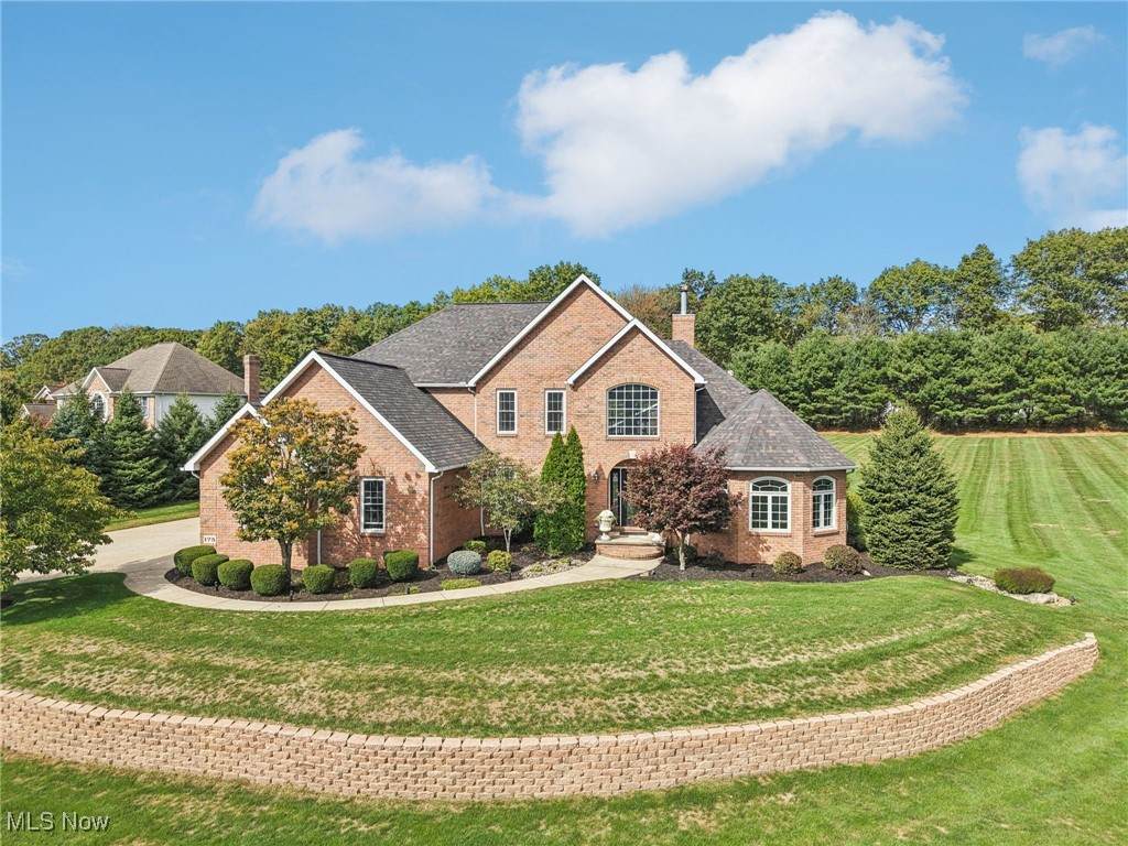 175 Hahns Way - Photo 1