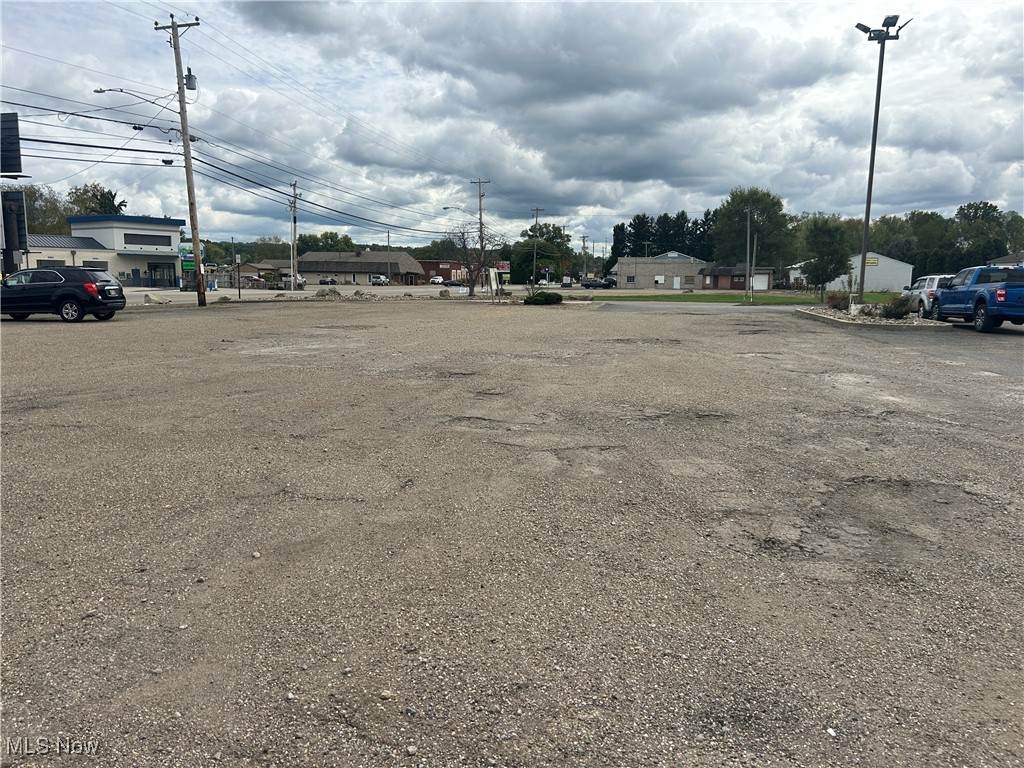 1170 Wooster Avenue - Photo 1