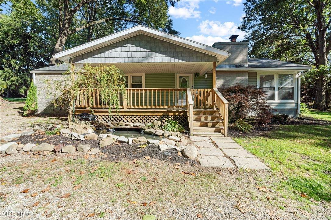 370 Illinois Avenue - Photo 1