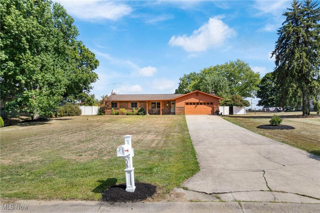 502 Valley Crest Drive - Photo 1