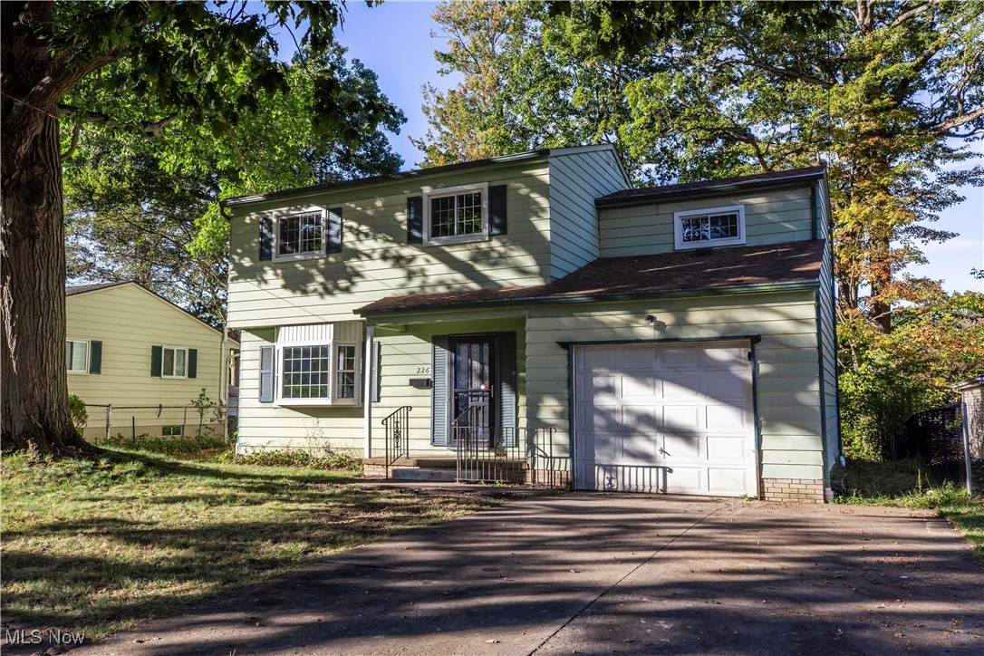 226 Gaylord Drive - Photo 1