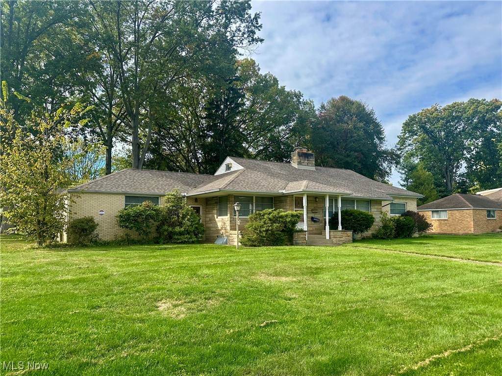 703 Melwood Drive - Photo 1