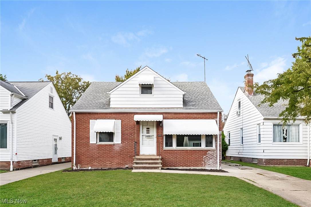 24891 Zeman Avenue - Photo 1