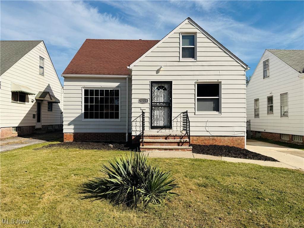 5239 Arch Street - Photo 1