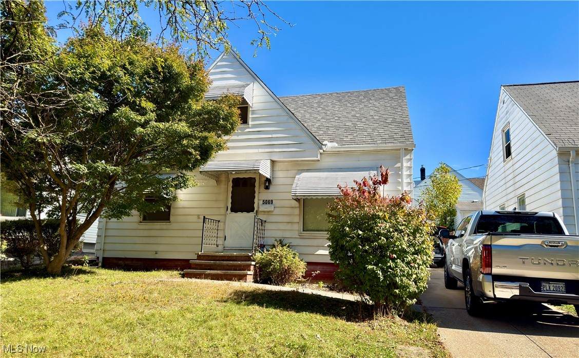 5069 Henry Street - Photo 1