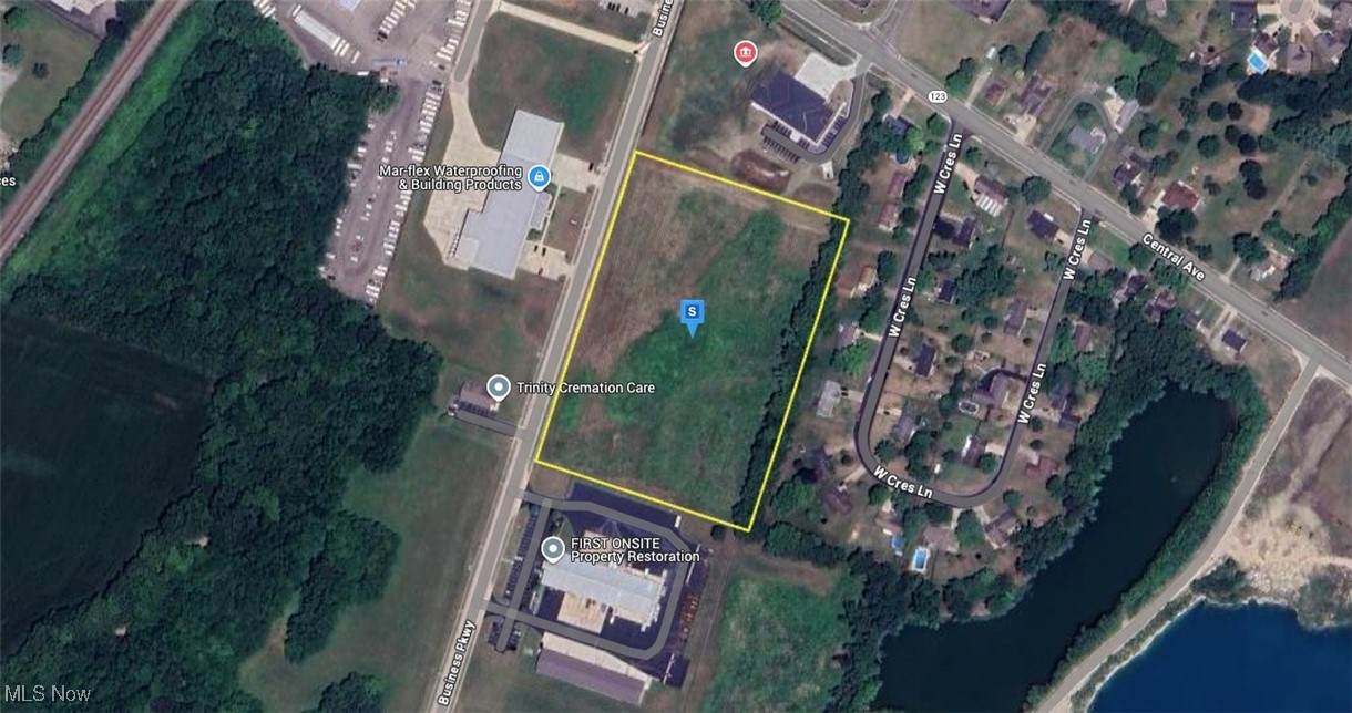 701 Business Parkway - Photo 1