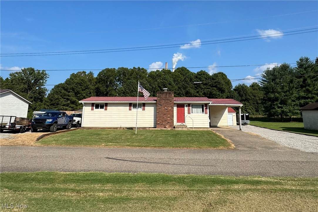 207 Walnut Street - Photo 1