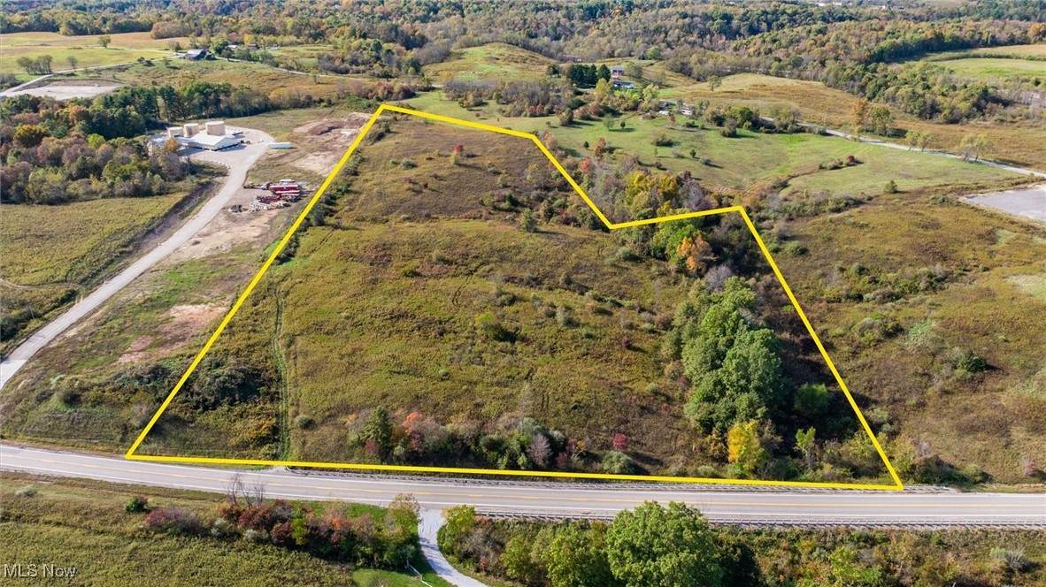  Wintergreen Road - Photo 1