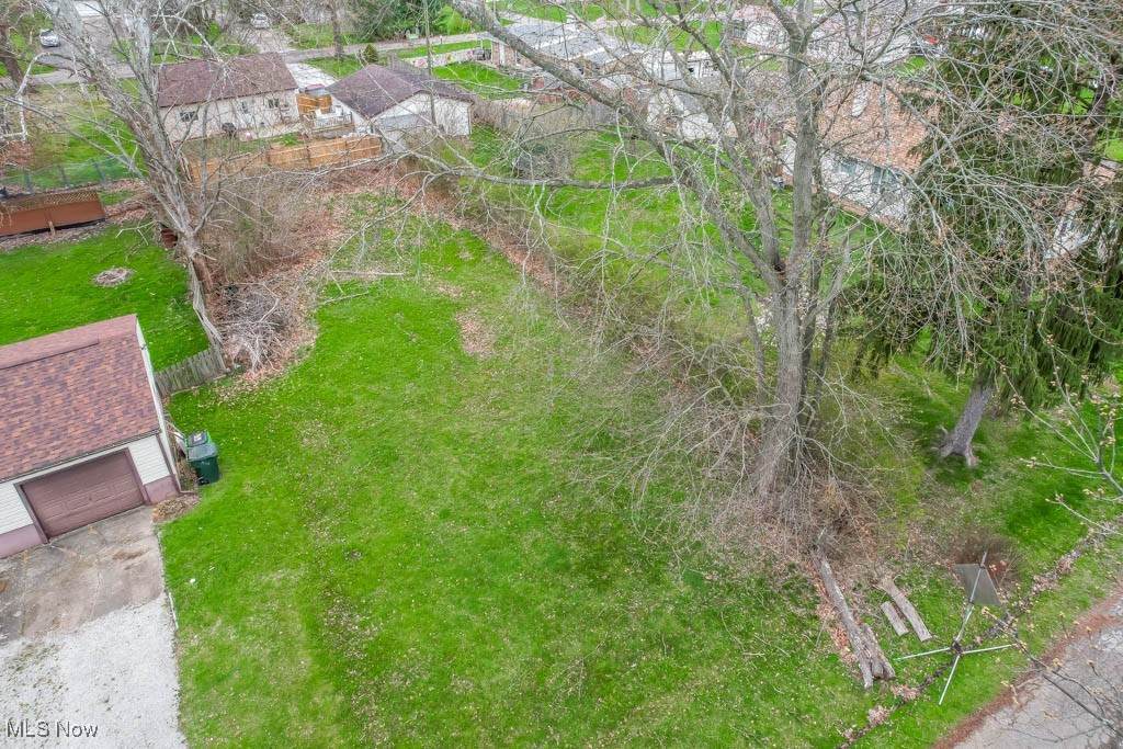 000 Meadowbrook Avenue - Photo 1