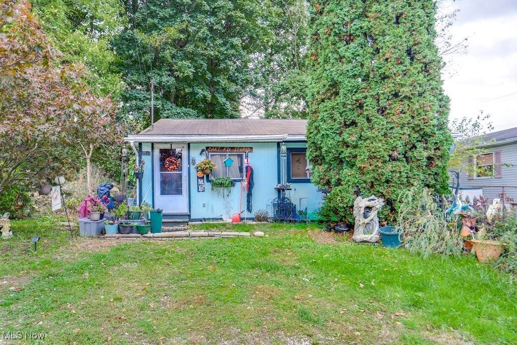 2510 South Road - Photo 1