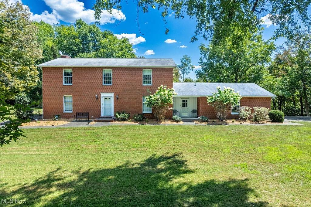 1252 New England Ridge Road - Photo 1