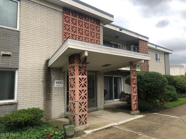 1402 Golden Gate Boulevard - Photo 1